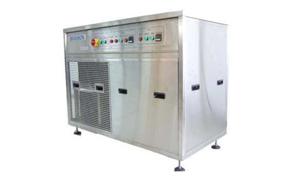 PCBA清洗機(jī)：精密清洗，助力電子制造卓越品質(zhì)